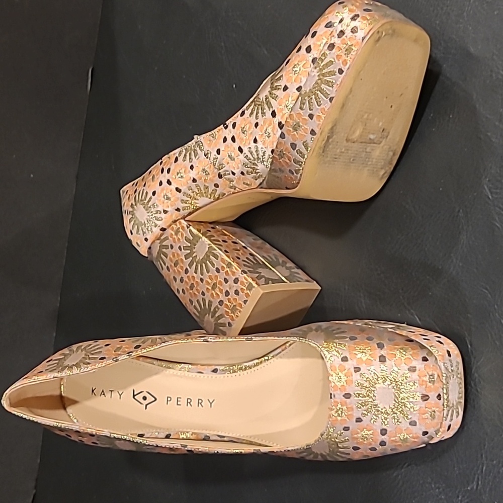 Katy Perry Floral Patterned Women's Platform Heels 9.5 - Picture 10 of 12
